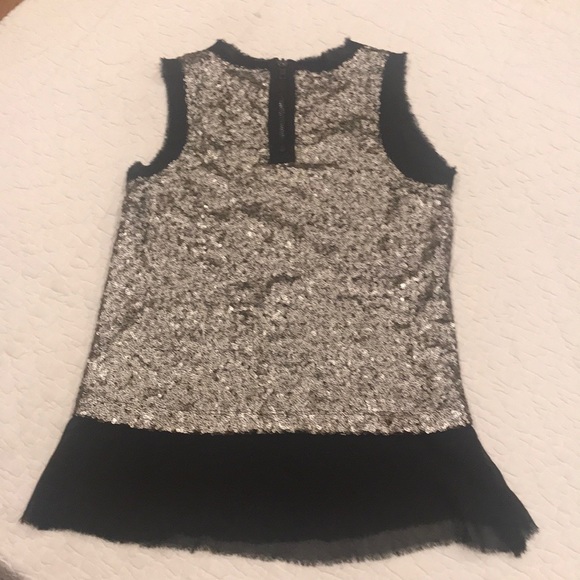 Gold sequin Xhilaration tank top - Picture 2 of 3